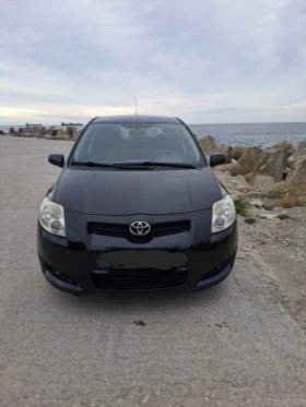Toyota Auris, снимка 1