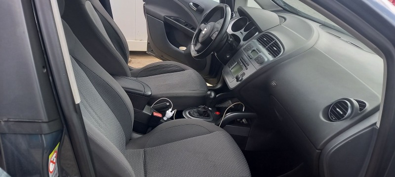 Seat Altea, снимка 3 - Автомобили и джипове - 46473899