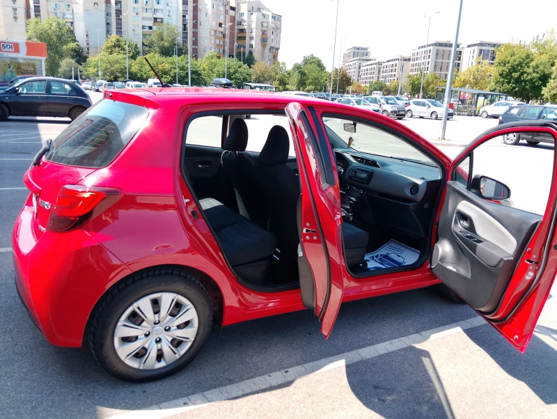 Toyota Yaris 1.5 Hybrid NOW 54kW, снимка 1 - Автомобили и джипове - 47479321