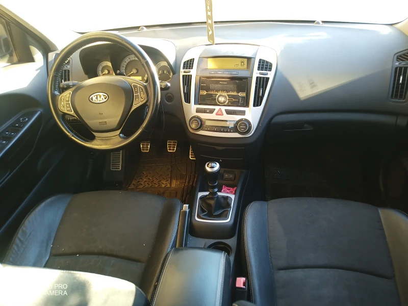 Kia Ceed Хечбек, снимка 6 - Автомобили и джипове - 47457387