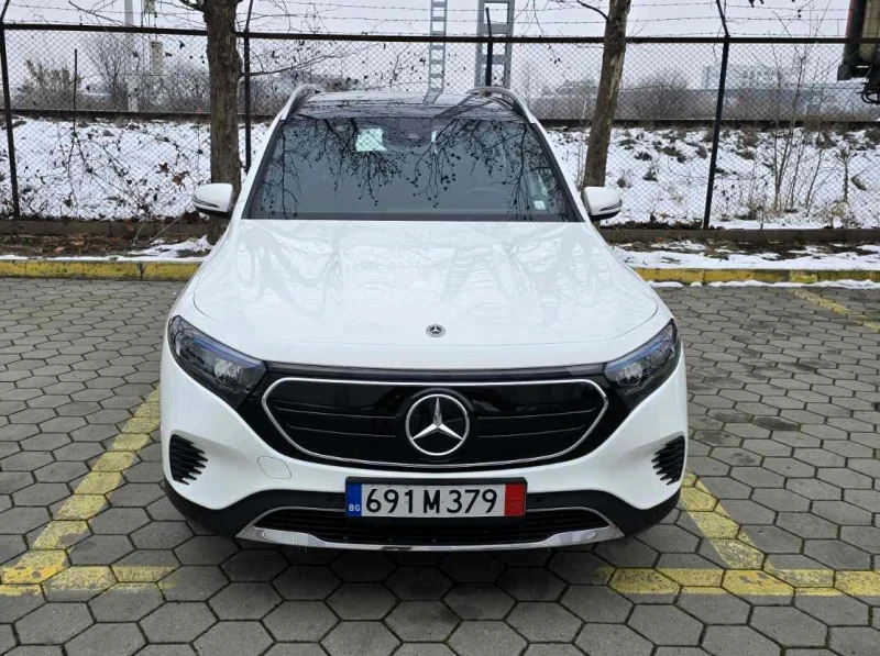 Mercedes-Benz EQB 300 4MATIC, снимка 8 - Автомобили и джипове - 47962976