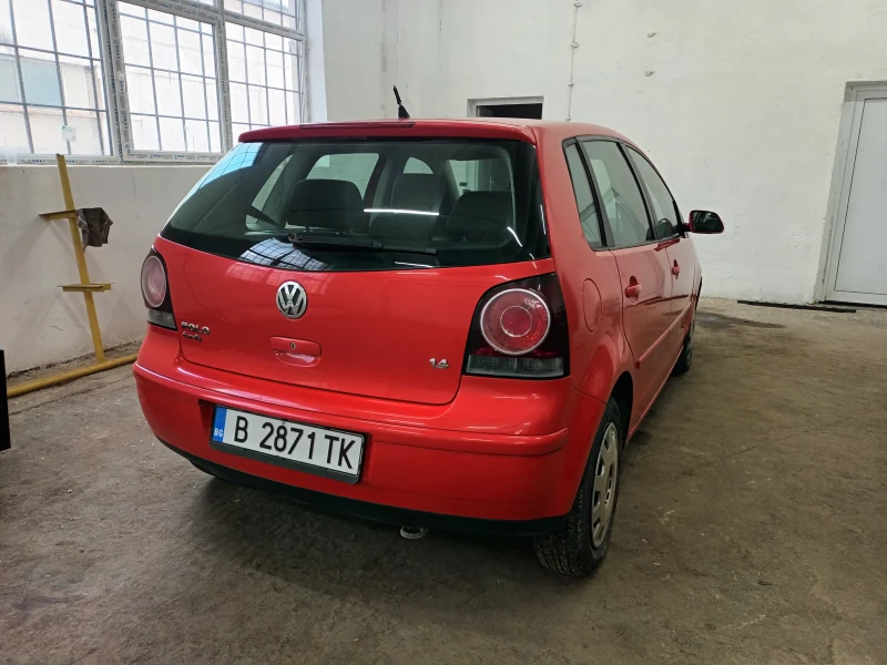 VW Polo 1.4 80 к.с, снимка 5 - Автомобили и джипове - 48095718