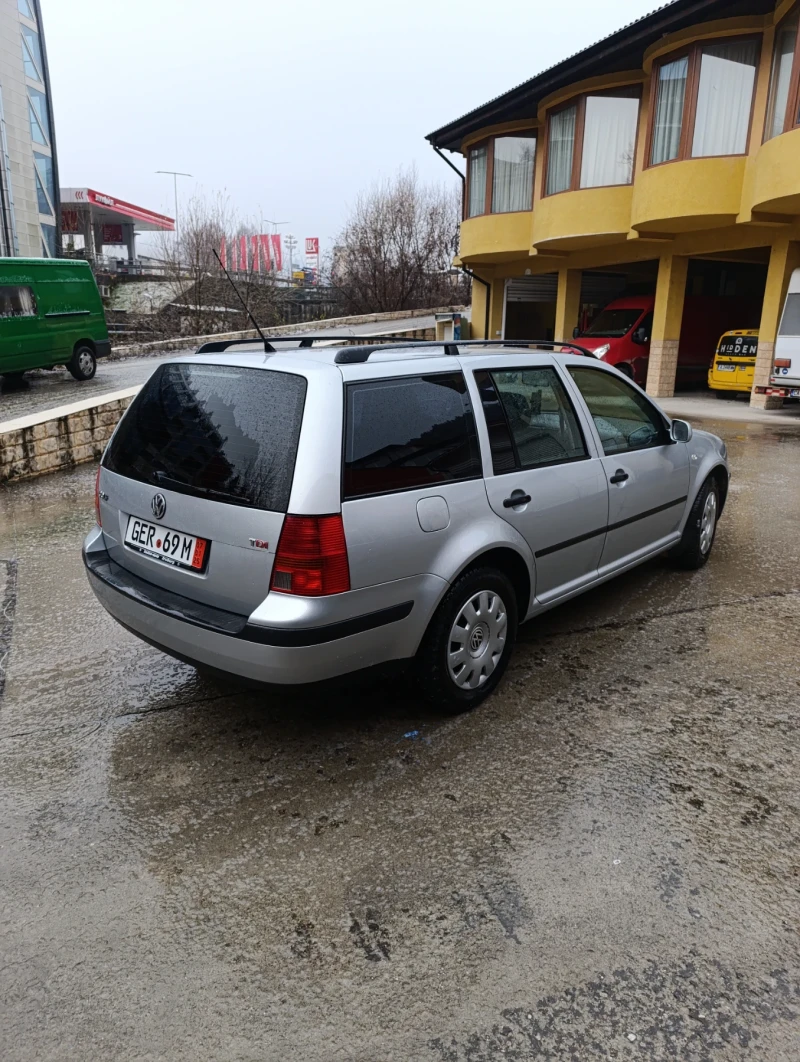 VW Golf 1.9tdi, снимка 4 - Автомобили и джипове - 48424443