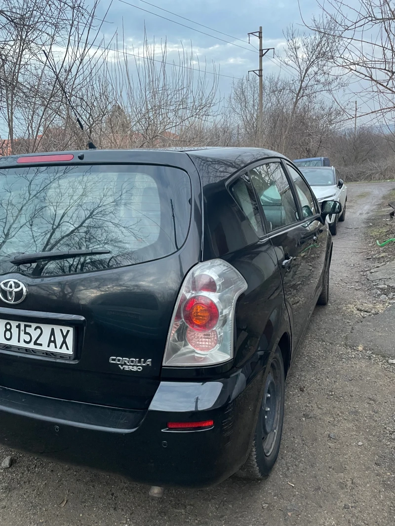 Toyota Corolla verso, снимка 6 - Автомобили и джипове - 48773752