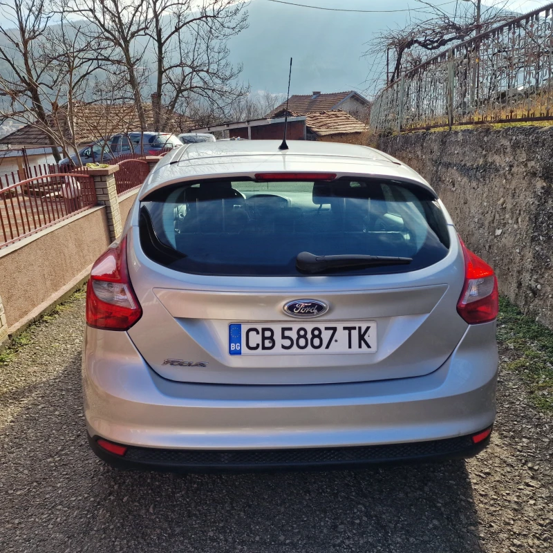 Ford Focus 1.6 TDCi, снимка 4 - Автомобили и джипове - 49293509