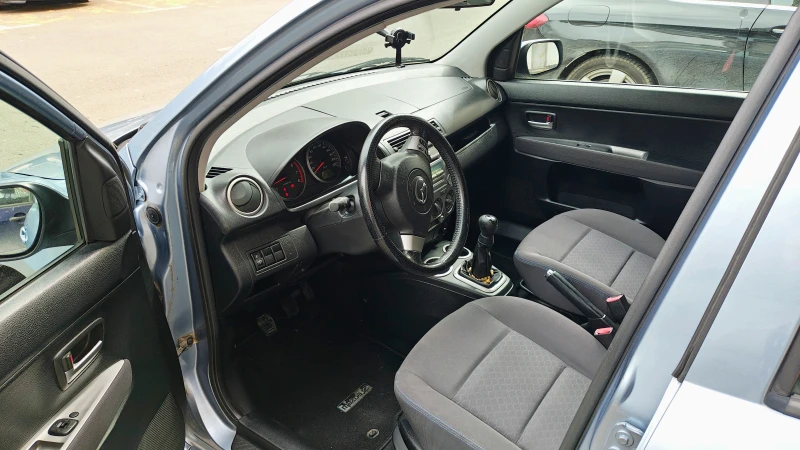 Mazda 2, снимка 5 - Автомобили и джипове - 49512845