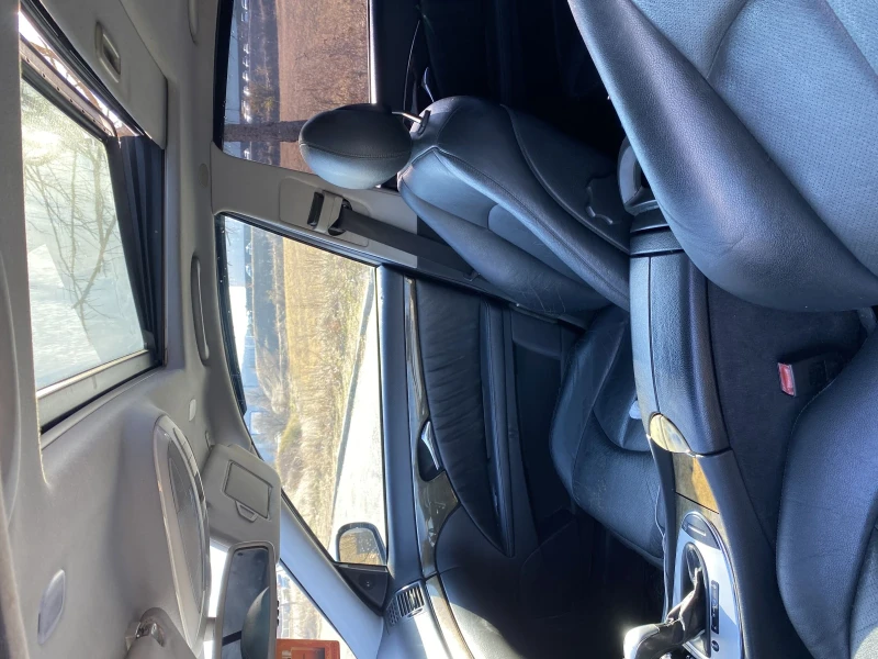 Mercedes-Benz E 320, снимка 9 - Автомобили и джипове - 52517322