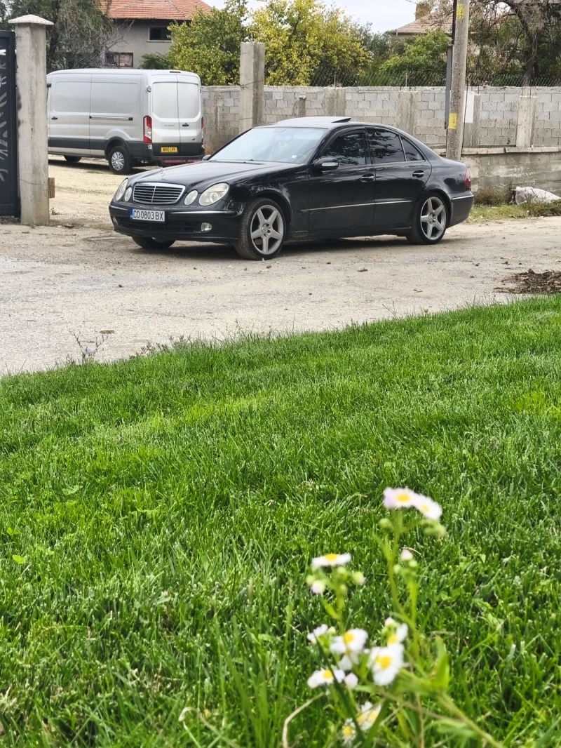 Mercedes-Benz E 320, снимка 10 - Автомобили и джипове - 52517322