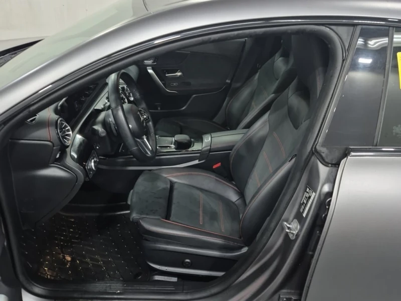 Mercedes-Benz CLA * 250 * CARFAX * БЕЗ ПЪРВОНАЧАЛНА ВНОСКА, снимка 5 - Автомобили и джипове - 53199366