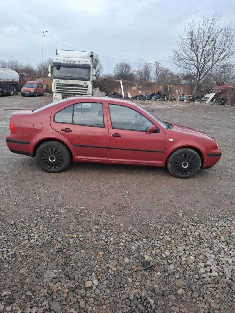 VW Bora, снимка 3 - Автомобили и джипове - 53223415