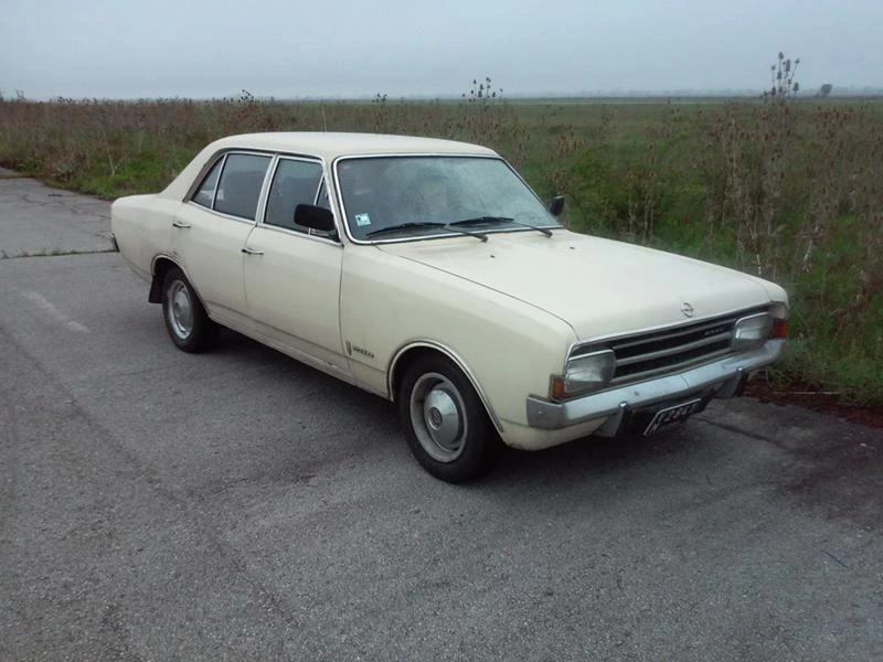 Opel Rekord 2000, снимка 14 - Автомобили и джипове - 41871833