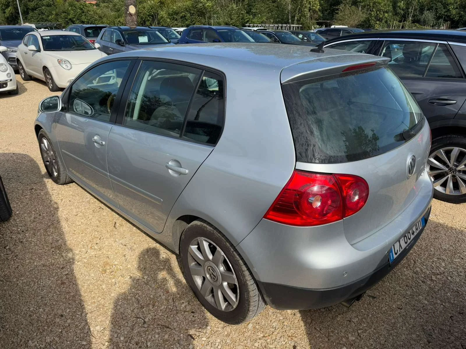 VW Golf 2.0i-NAVI-4.MOTION - изображение 3