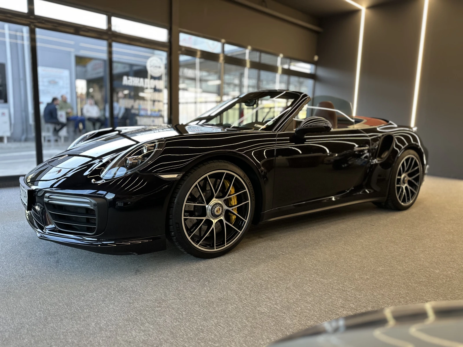 Porsche 911 Turbo S CABRIO* FULL* CERAMIC*  | Mobile.bg   17