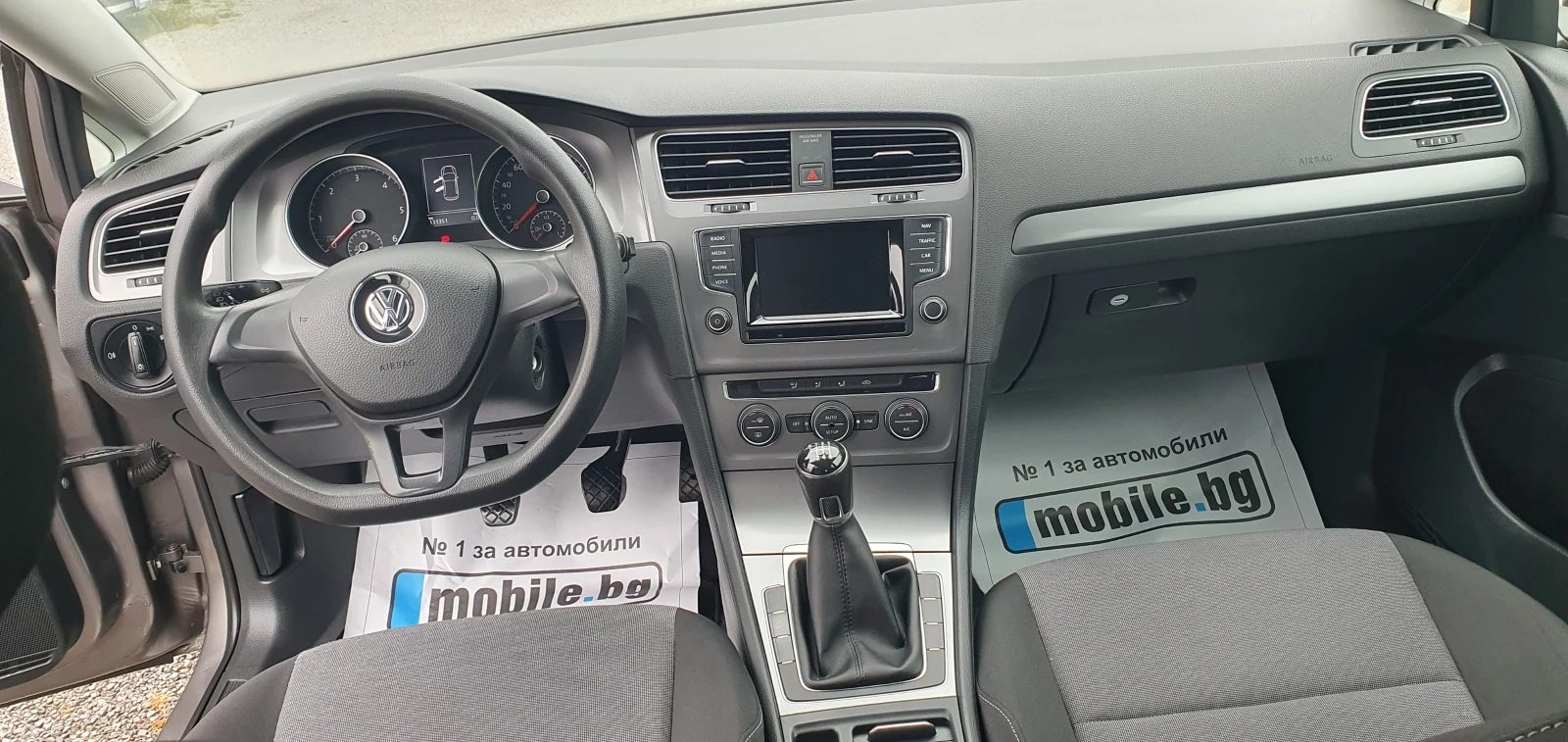 VW Golf 1.6TDI- 110кс-6ск- NAVI | Mobile.bg — изображение 12