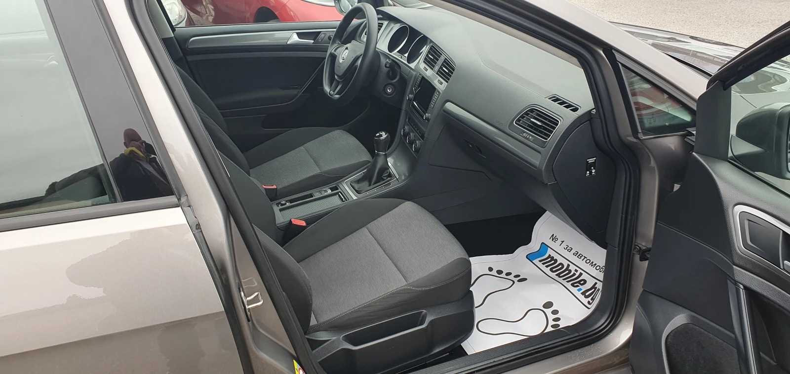 VW Golf 1.6TDI- 110кс-6ск- NAVI | Mobile.bg — изображение 15