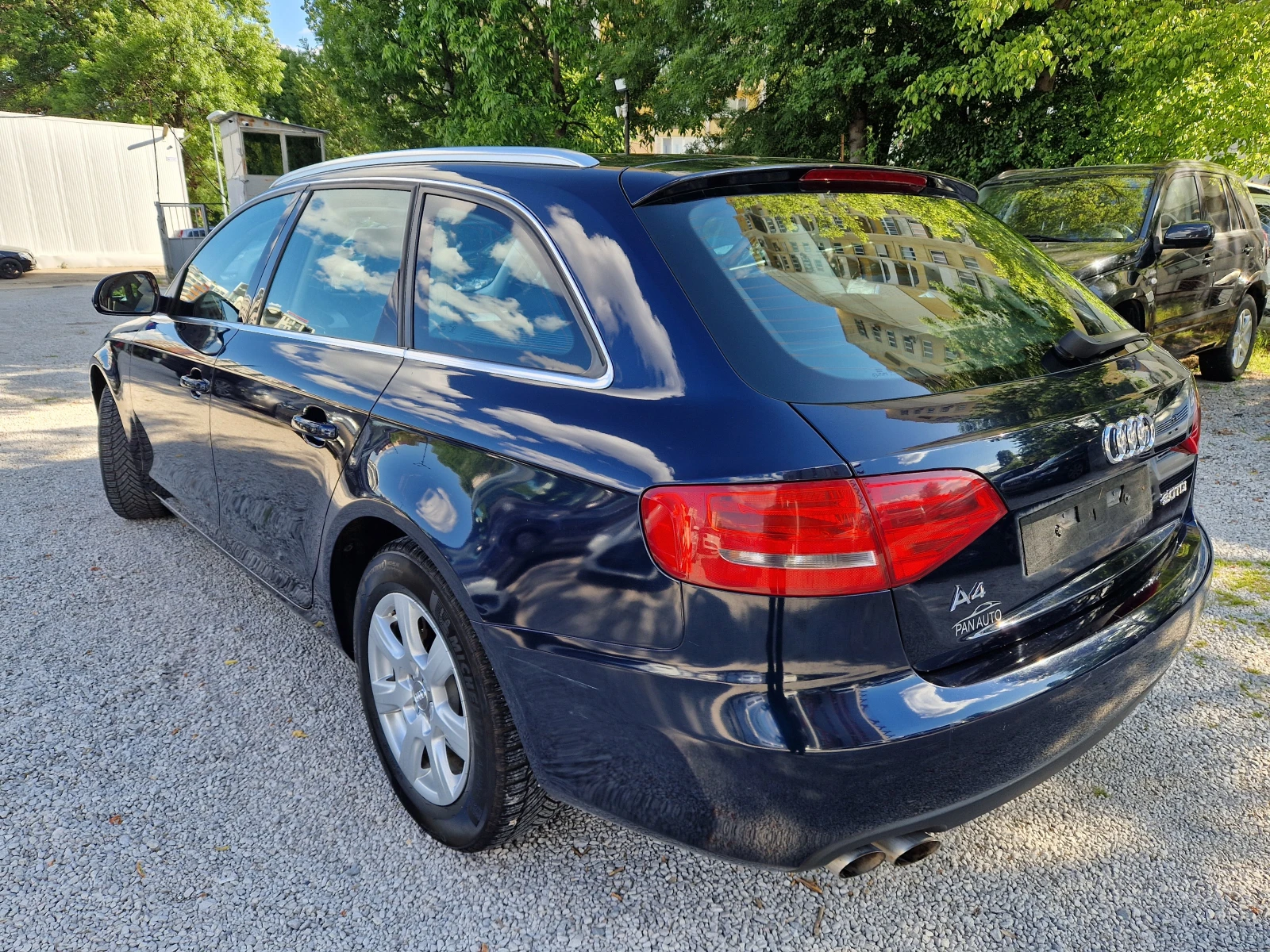 Audi A4 2.0TDI/автоматик - изображение 7
