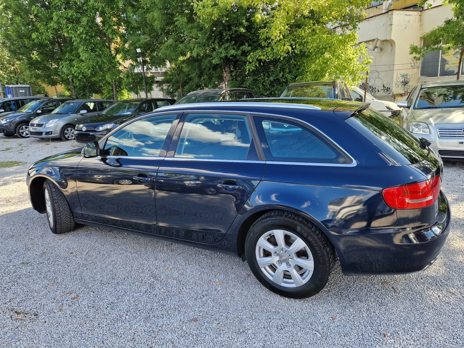 Audi A4 2.0TDI/автоматик - изображение 8