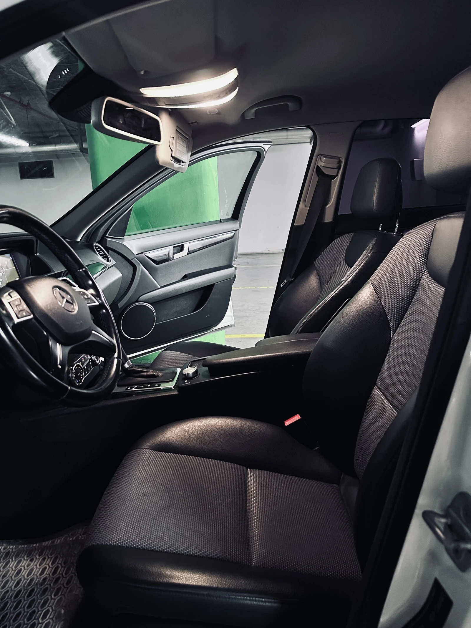 Mercedes-Benz C 200 | Mobile.bg   11