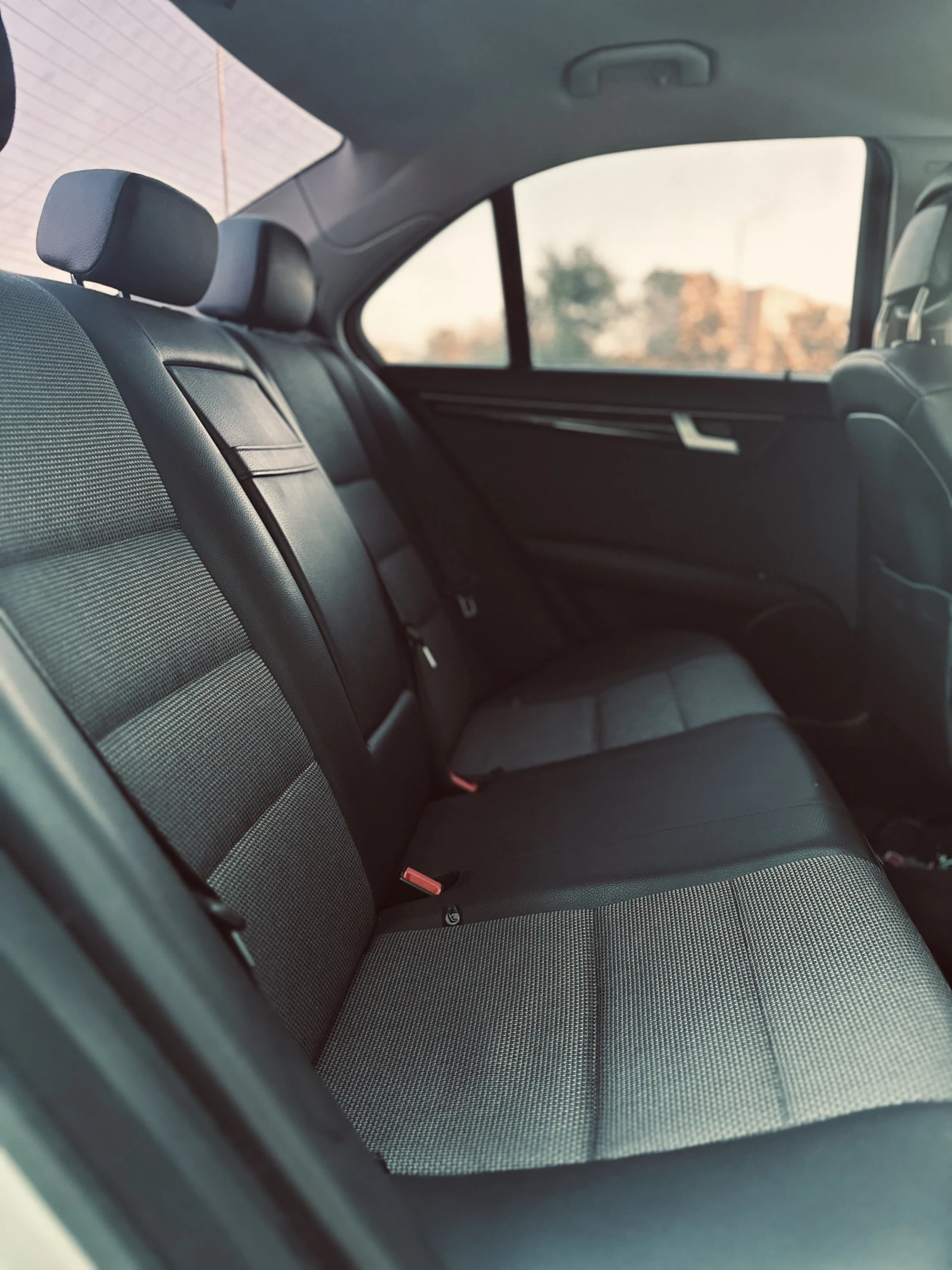 Mercedes-Benz C 200 | Mobile.bg   15