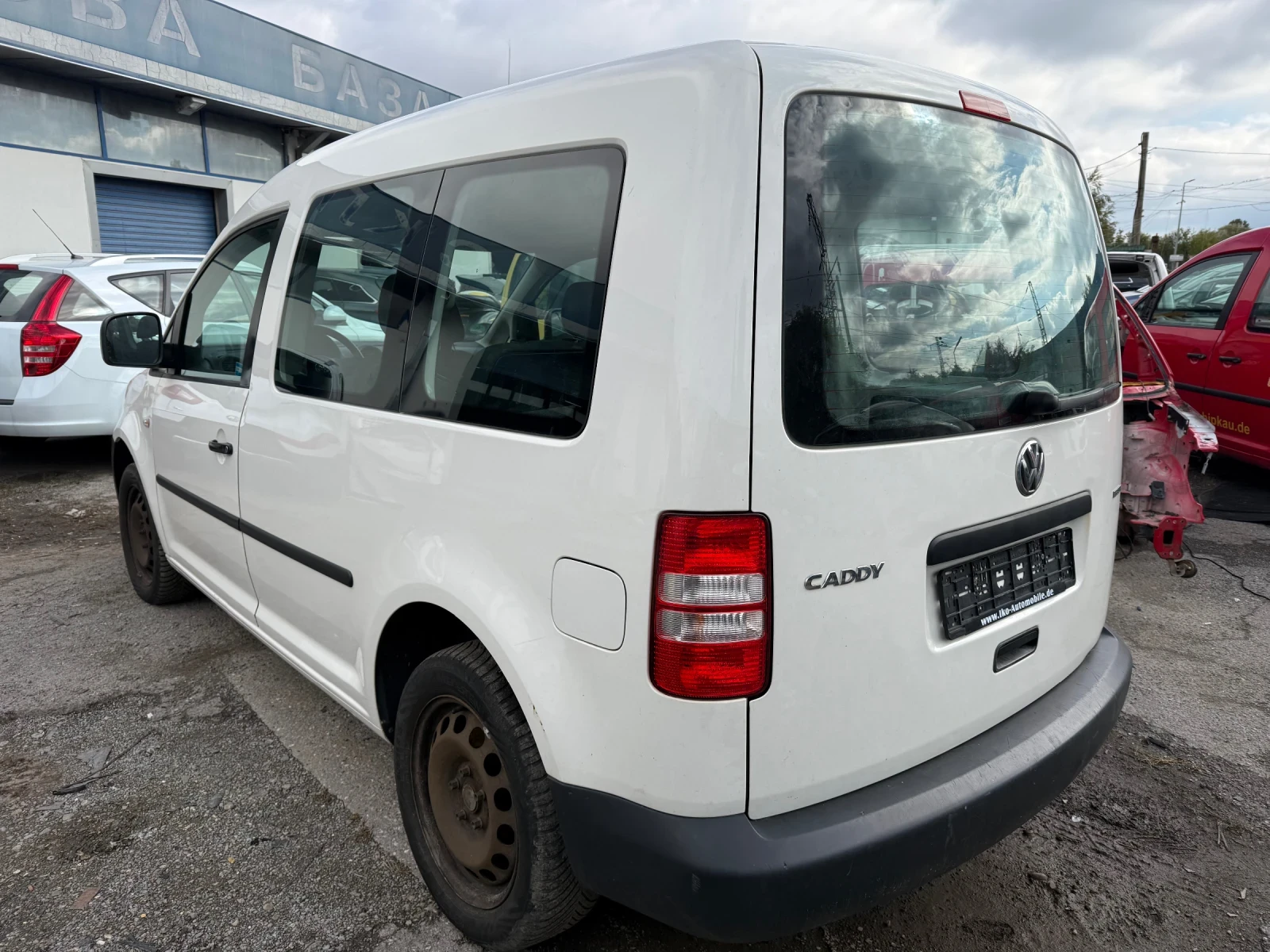 VW Caddy  - изображение 3
