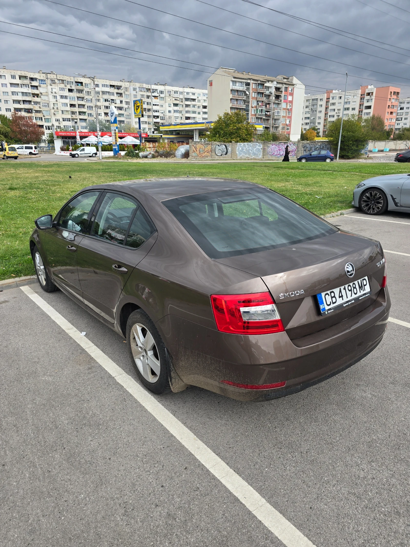 Skoda Octavia 1.6 - изображение 3