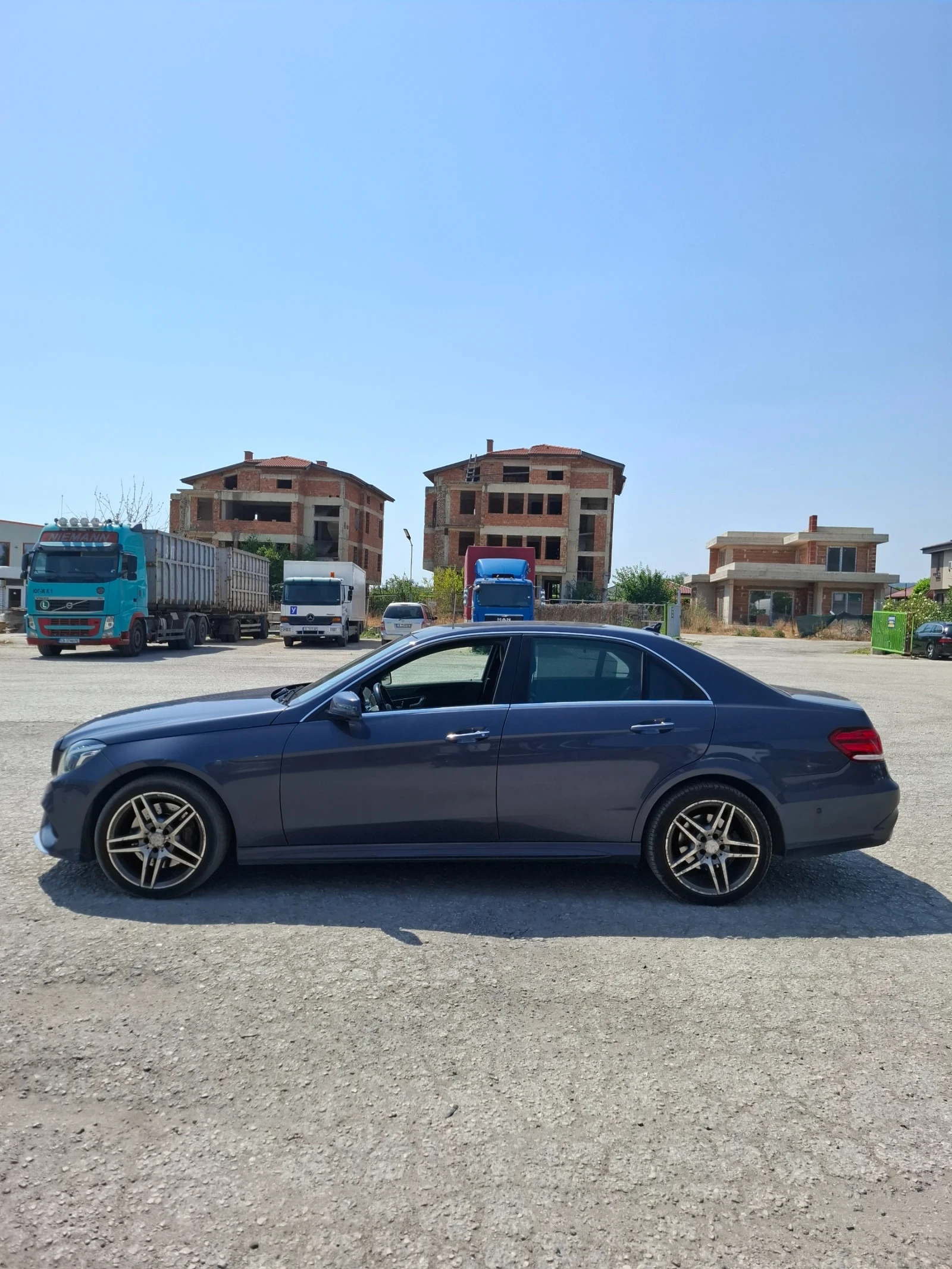 Mercedes-Benz E 350  - изображение 3