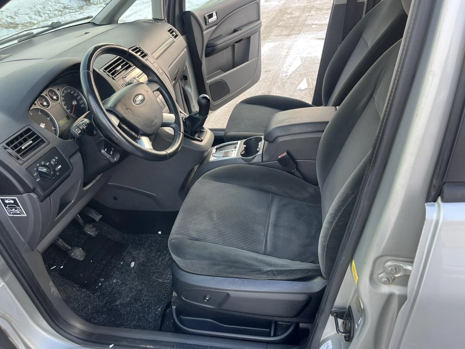 Ford C-max 2.0TDCI 136кс 6 СКОРОСТИ КЛИМАТРОНИК ВНОС ИТАЛИЯ - изображение 8