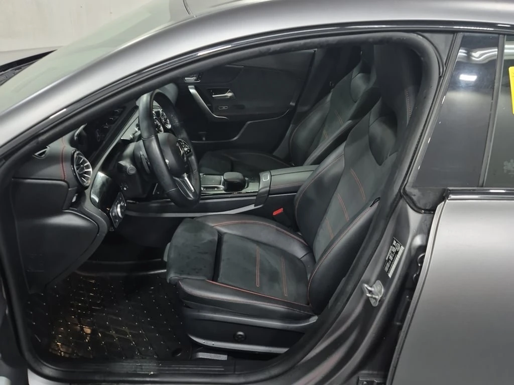 Mercedes-Benz CLA * 250 * CARFAX * БЕЗ ПЪРВОНАЧАЛНА ВНОСКА - изображение 5