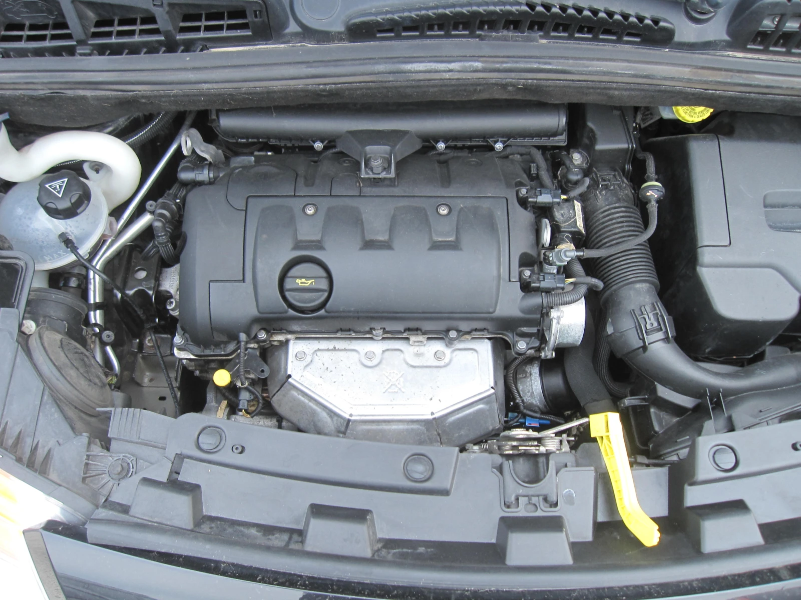 Citroen C3 Picasso 1, 6, снимка 11 - Автомобили и джипове - 53998833