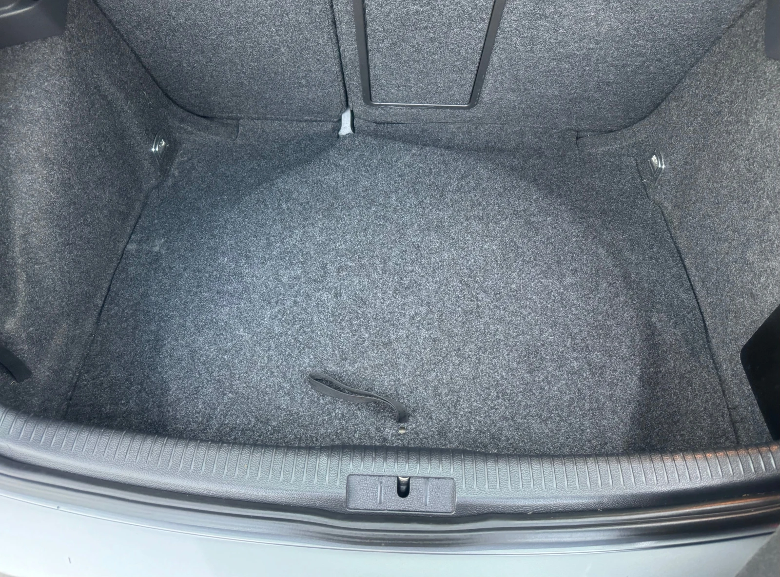 VW Golf 1.6i* 102к.с. * бензин/газ * Лизинг, снимка 12 - Автомобили и джипове - 54183061