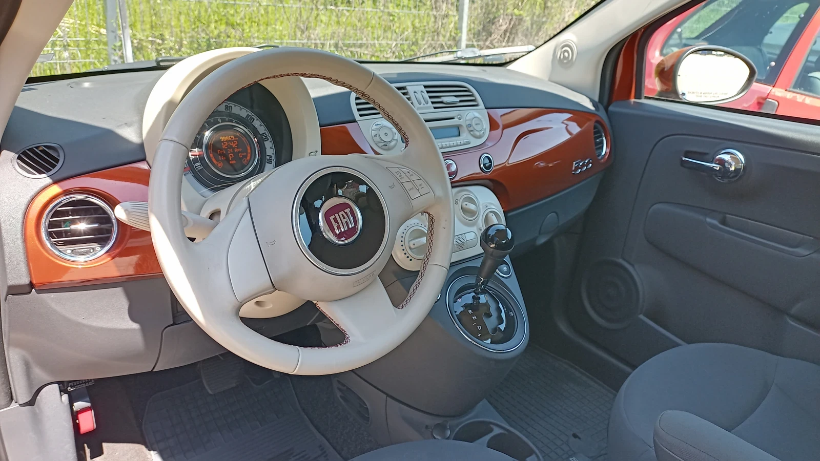 Fiat 500, снимка 10 - Автомобили и джипове - 54304629