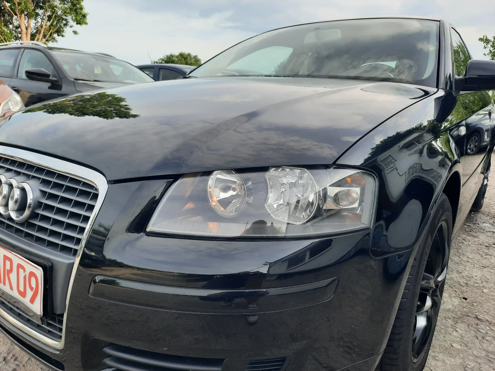 Audi A3 2009та 1.9TDI  НОВА, снимка 2 - Автомобили и джипове - 54768262