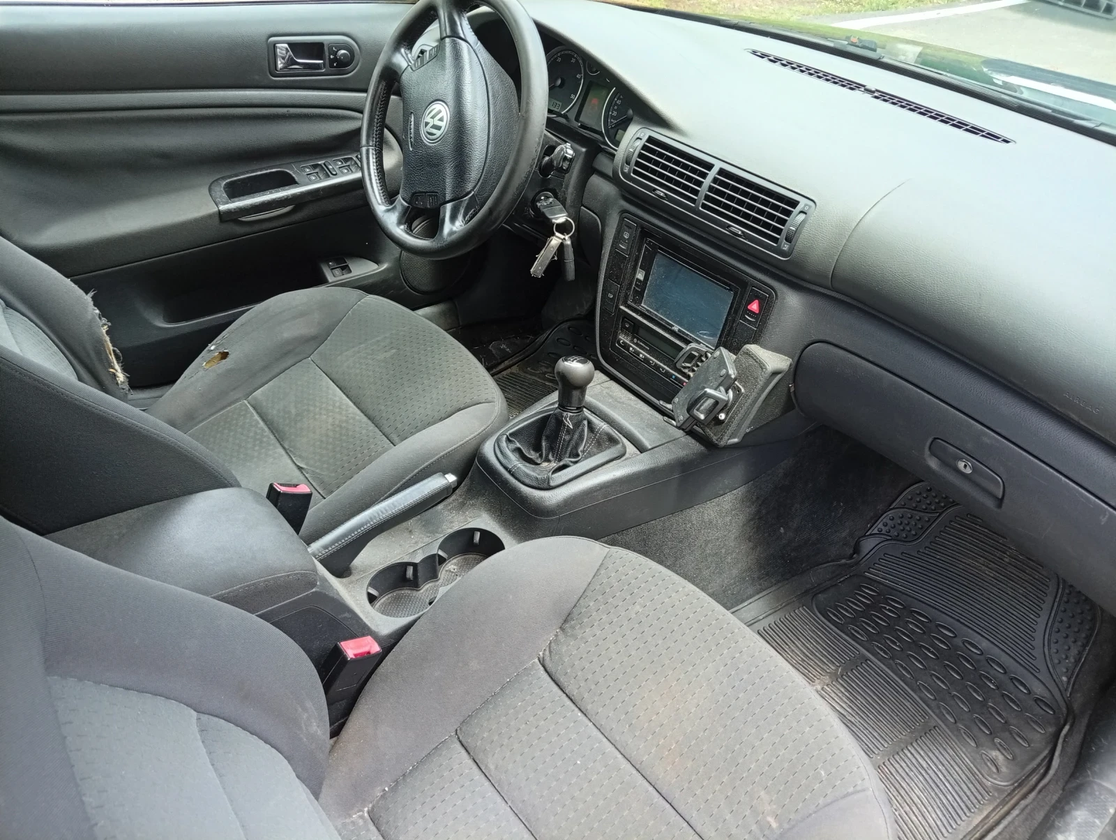 VW Passat 1.9TDI * КЛИМАТРОНИК * , снимка 15 - Автомобили и джипове - 54897090