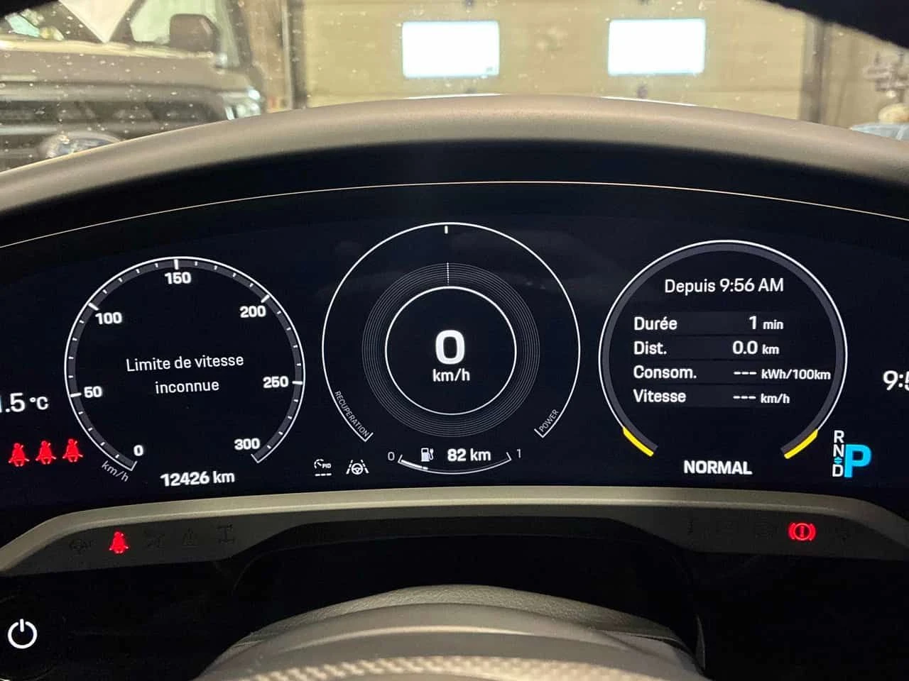 Porsche Taycan * Turbo S AWD * CARFAX * ОПЦИЯ ЗА ФИНАНСИРАНЕ, снимка 8 - Автомобили и джипове - 54949076