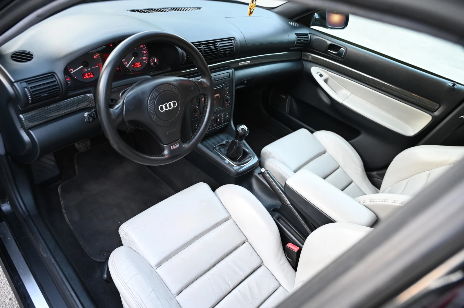 Audi S4 2.7 Bi-Turbo / Quattro / 120 евро месечно !!!, снимка 9 - Автомобили и джипове - 55728174