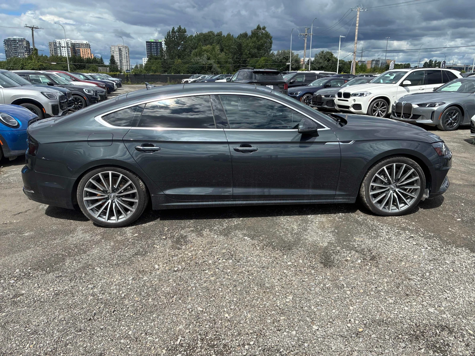 Audi A5 * Progressiv * CARFAX * ОПЦИЯ ЗА ФИНАНСИРАНЕ, снимка 3 - Автомобили и джипове - 55812026