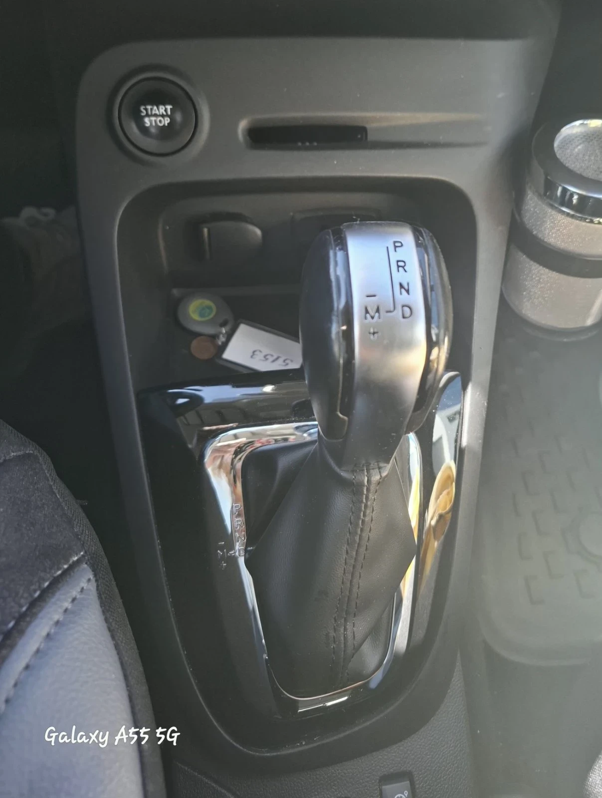 Renault Captur Фейслифт 1 .5 dCi, снимка 12 - Автомобили и джипове - 56730955