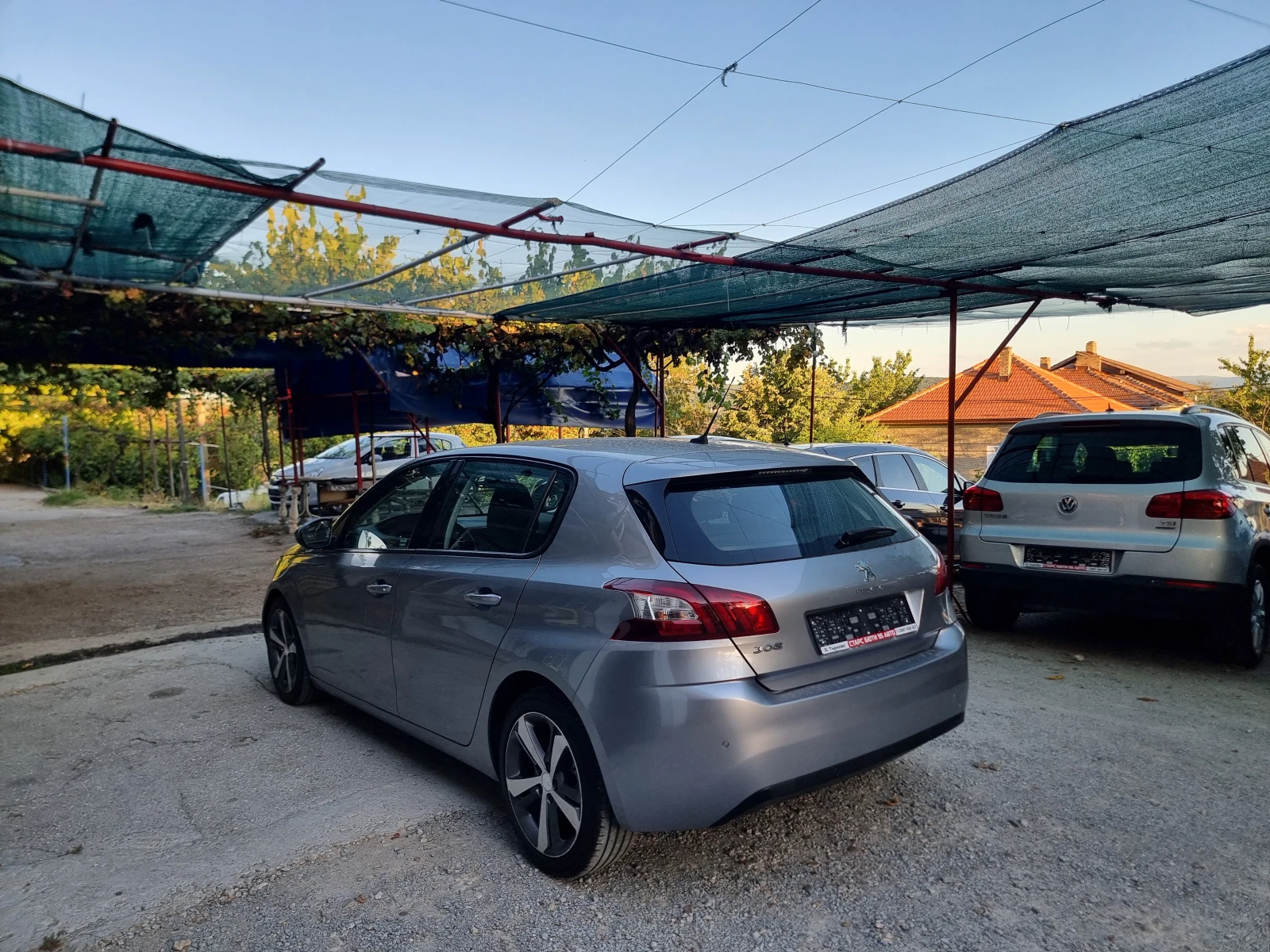 Peugeot 308 1.6 HDI* NAVI* , снимка 7 - Автомобили и джипове - 56160783
