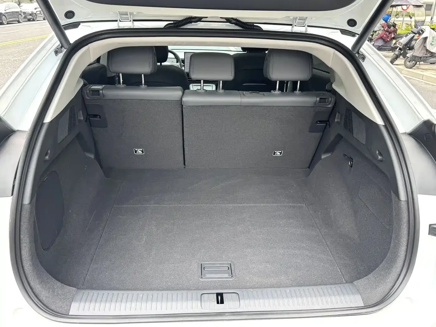 Xpeng G6 625 Long Range Max Tech Edition, снимка 7 - Автомобили и джипове - 56636724