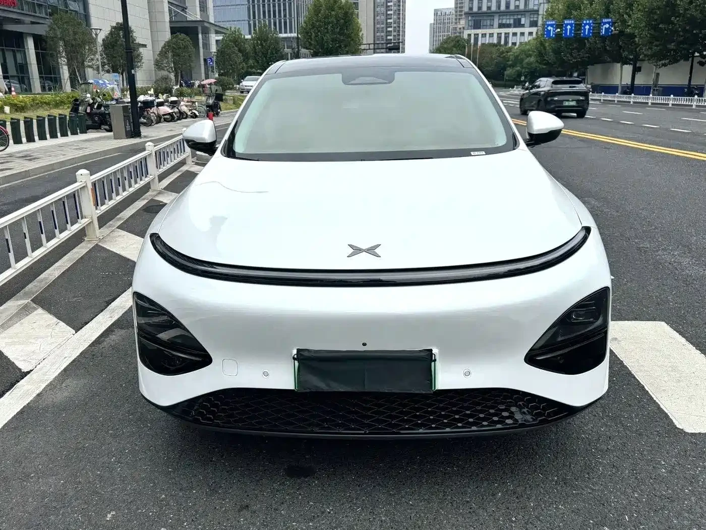 Xpeng G6 625 Long Range Max Tech Edition, снимка 2 - Автомобили и джипове - 56636724