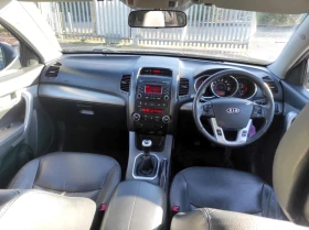 Kia Sorento 2.2CRDI 4X4 7м., снимка 8