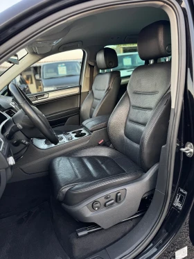 VW Touareg 3.0TDI 245 DISTRONIC 360-  FULL | Mobile.bg    10