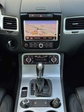 VW Touareg 3.0TDI 245 DISTRONIC 360-  FULL | Mobile.bg    15