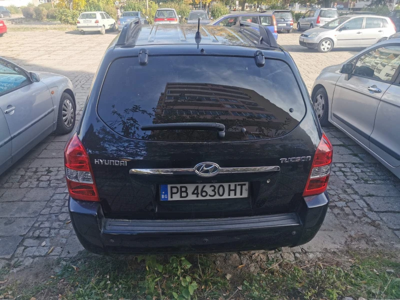 Hyundai Tucson, снимка 12 - Автомобили и джипове - 47707618