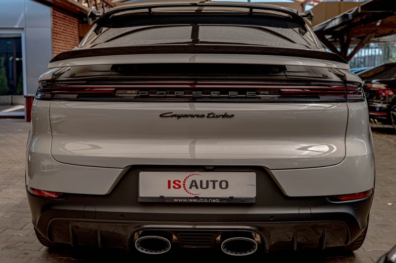 Porsche Cayenne Turbo E-Hybrid/GT/PCCB/PDCC Sport/PDLS+ /HuD/PE, снимка 4 - Автомобили и джипове - 51207572