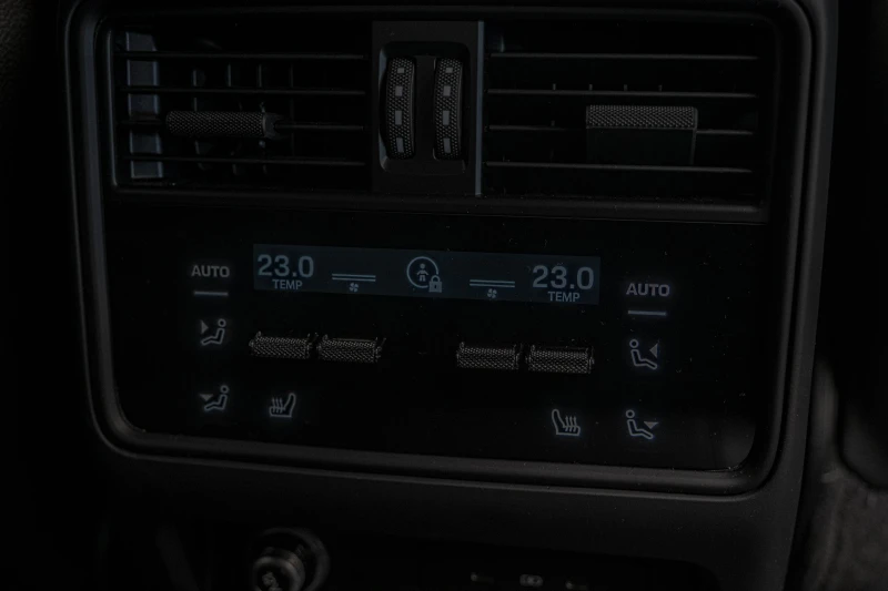 Porsche Cayenne Turbo E-Hybrid/GT/PCCB/PDCC Sport/PDLS+ /HuD/PE, снимка 9 - Автомобили и джипове - 51207572