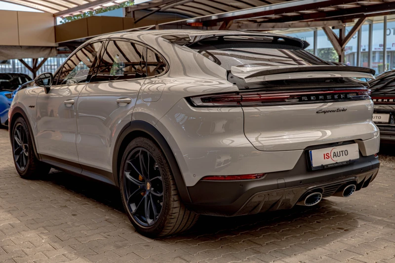 Porsche Cayenne Turbo E-Hybrid/GT/PCCB/PDCC Sport/PDLS+ /HuD/PE, снимка 5 - Автомобили и джипове - 51207572