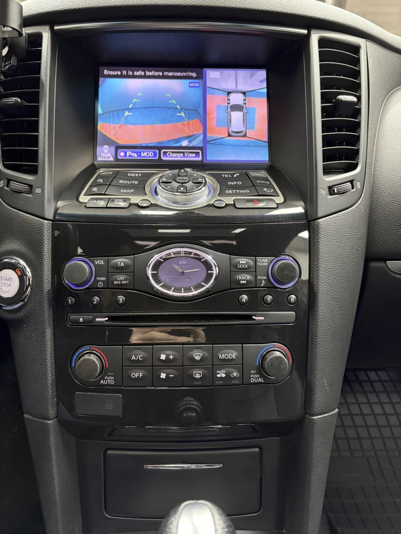 Infiniti QX70 S AWD EXCLUSIVE, снимка 12 - Автомобили и джипове - 52605556