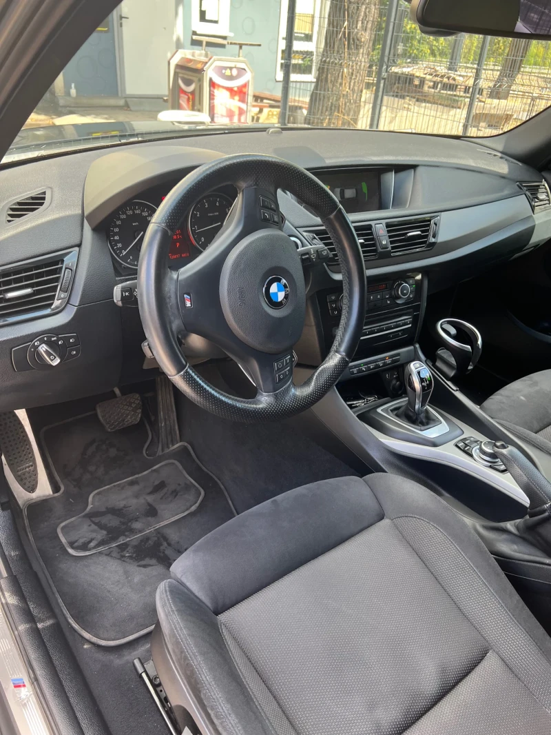 BMW X1 M-pacet 4x4, снимка 13 - Автомобили и джипове - 52620429