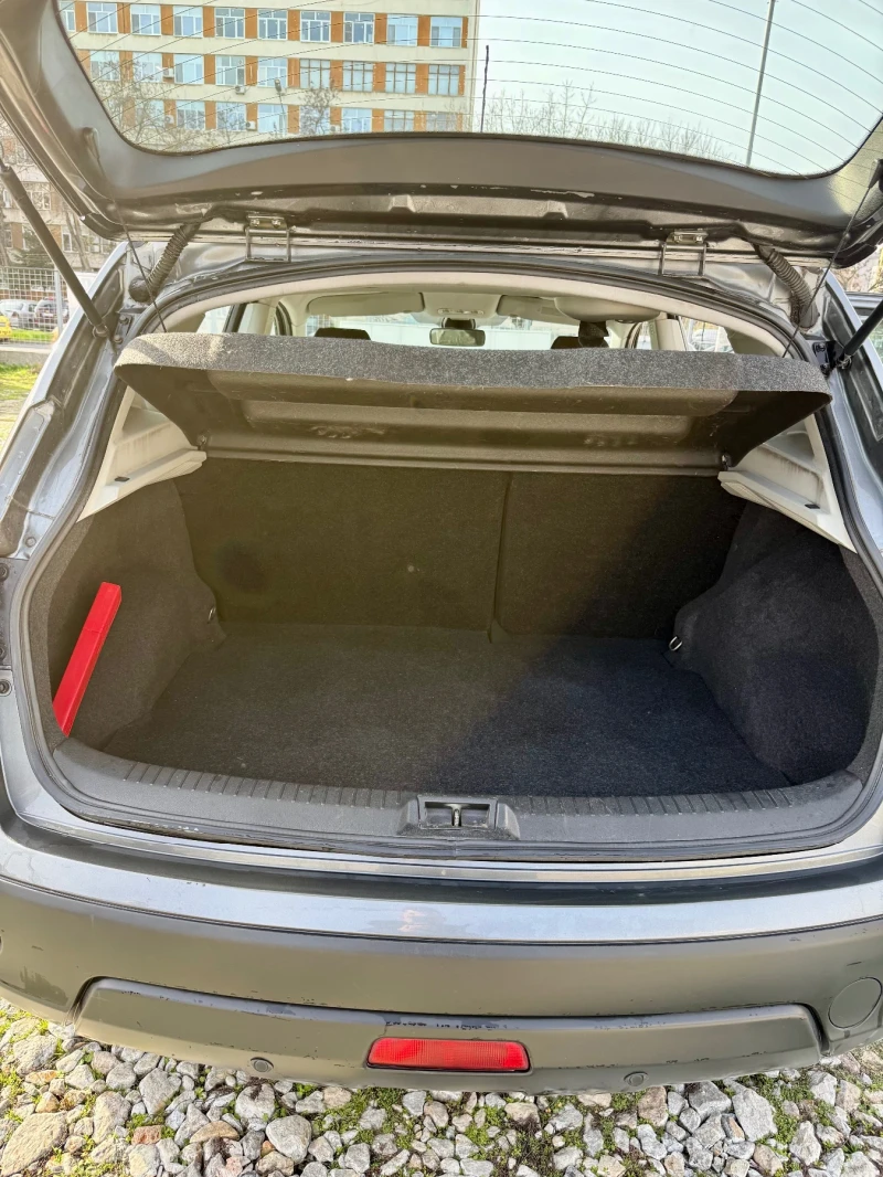 Nissan Qashqai 1.5 dCi* FACE* TOP, снимка 12 - Автомобили и джипове - 52998967